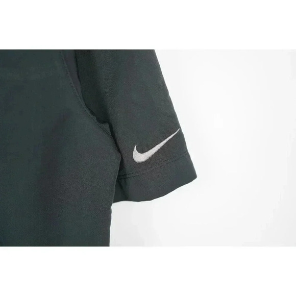 Nike Golf Activewear 1/4 Zip Collared Pullover Men's Small | Item #687 - Picture 5 of 9